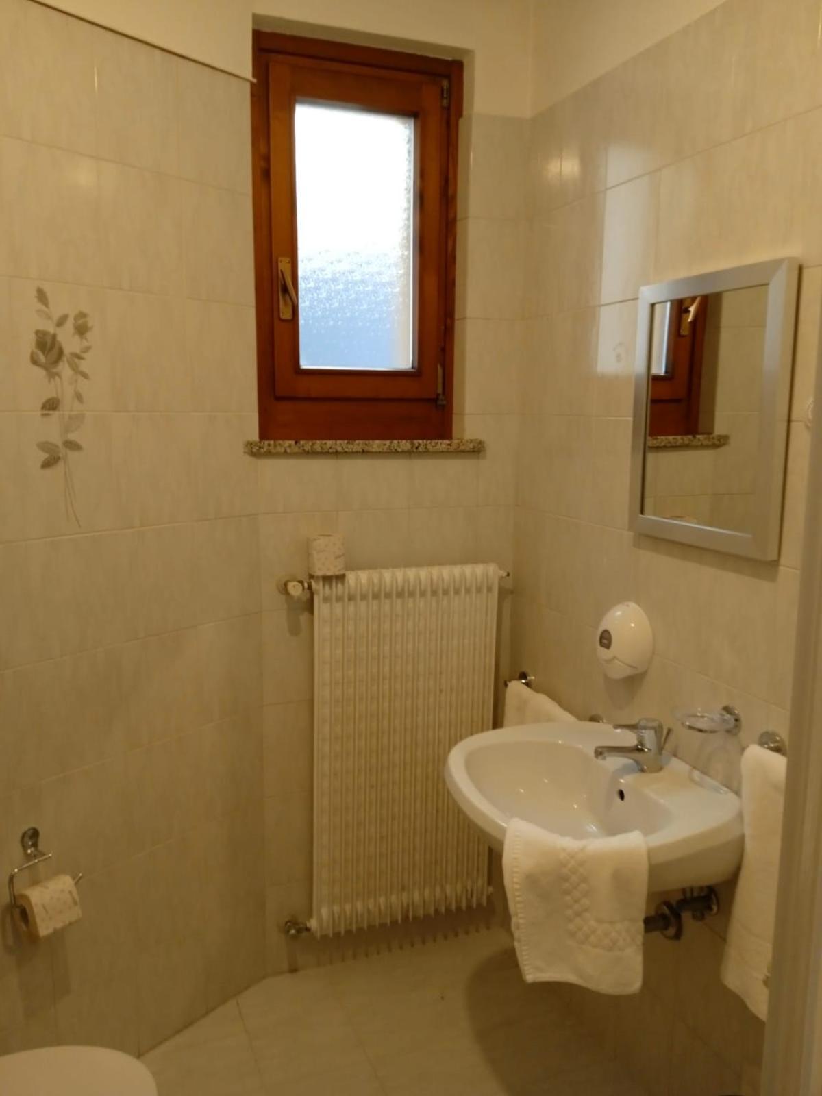 Hotel Brustolon Dont Exterior photo